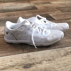Varsity cheer shoes sneakers size 7